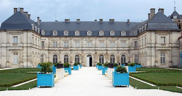 Hotel Du Donjon Champlitte-et-le-Prelot Exterior photo
